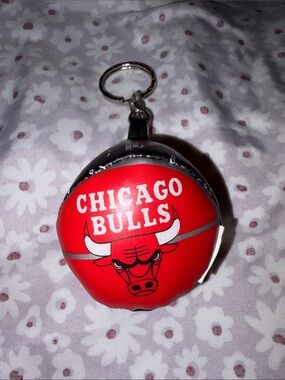 Chicago Bulls Red Basketball Keychain Illinois basketball 🏀 bulls logo accessory